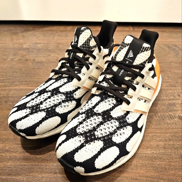 New Adidas Women's ULTRABOOST 1.0 x MARIMEKKO Dot Black/White (NWOT) - Picture 7 of 10